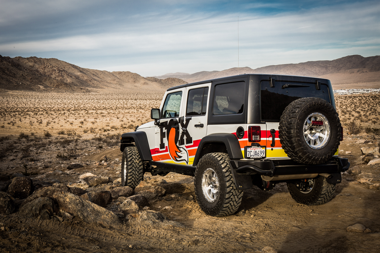 FOX 2.0 Jeep Wrangler JK IFP STABILIZER